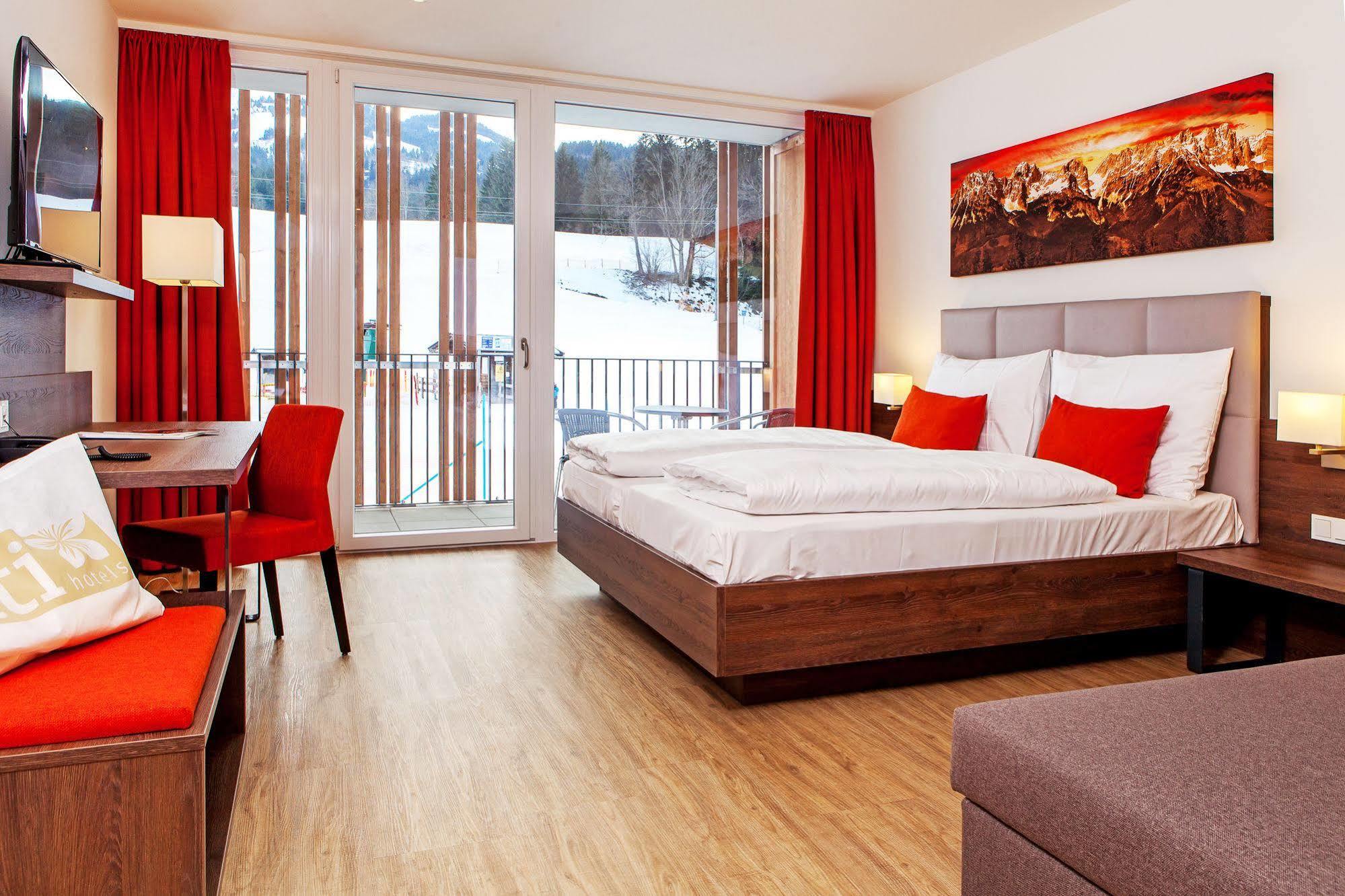 Alpenhotel Kaiserfels Санкт-Йоганн-ін-Тіроль Екстер'єр фото